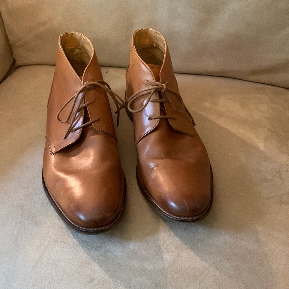 Men’s Florsheim Leather Chukka boot. Size 12 D.